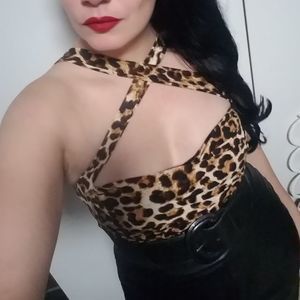 Meet your Posher, Shirley